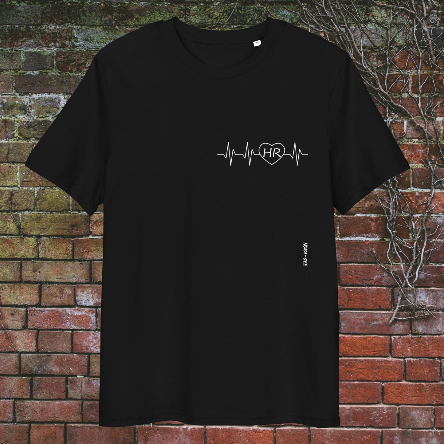 Unisex t-shirt: "I love human resources", with heartbeats