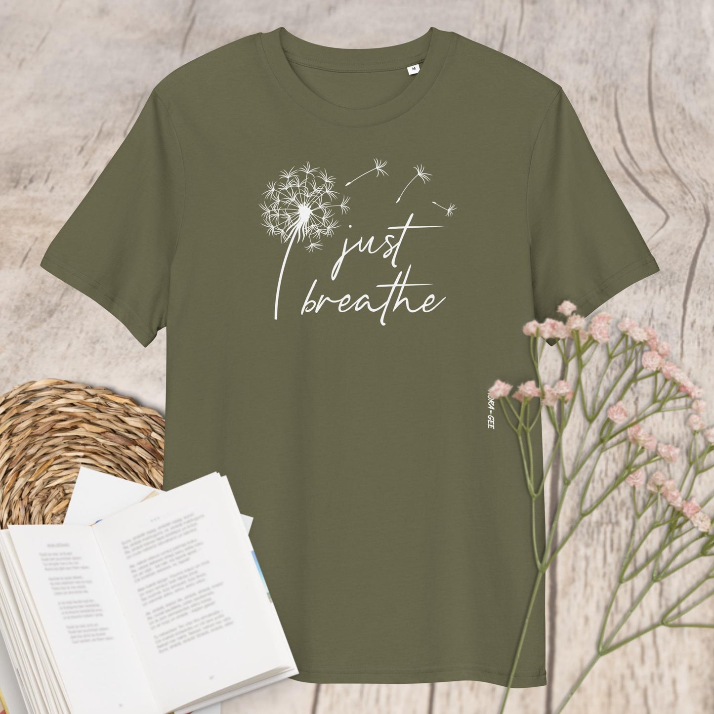 Organic cotton unisex t-shirt: Just breathe